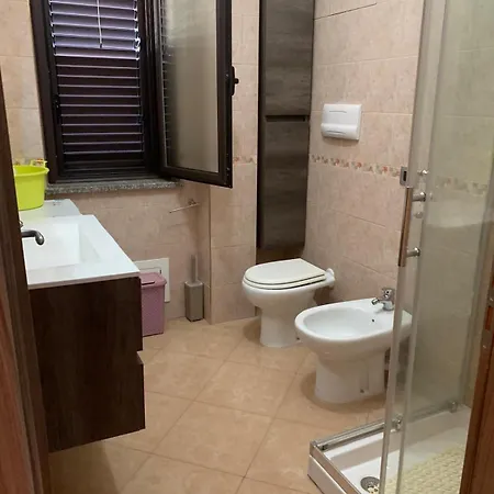 Fronte Mare Rosa 2 * Ardore Marina